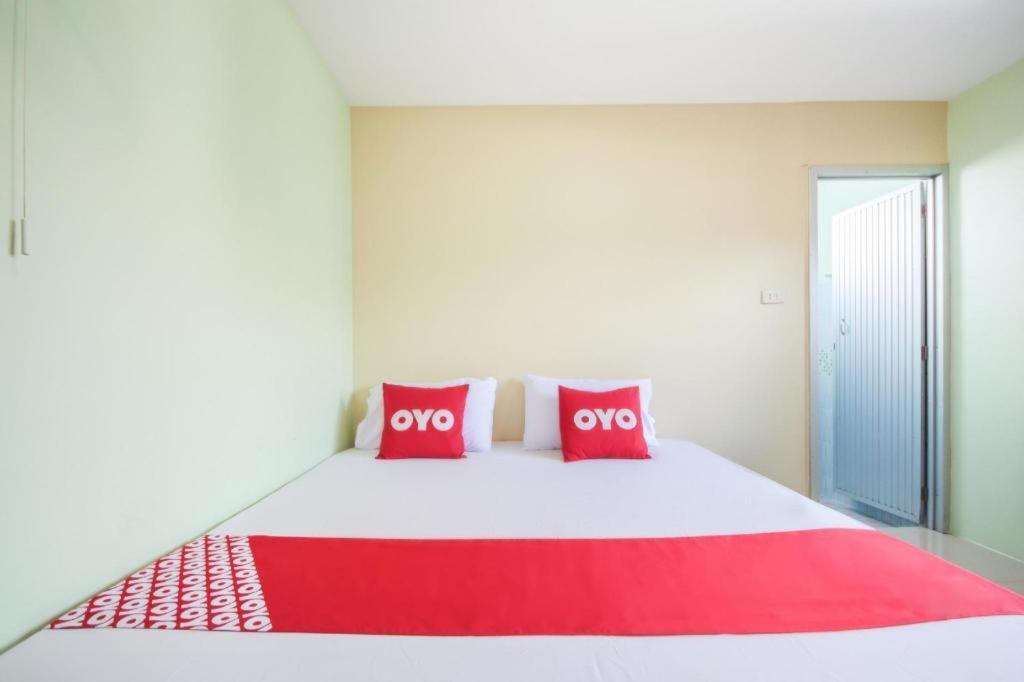 布吉 Oyo 1163 伊登青年旅馆酒店 外观 照片